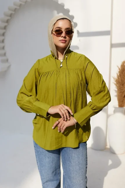 blouse linen pistachio