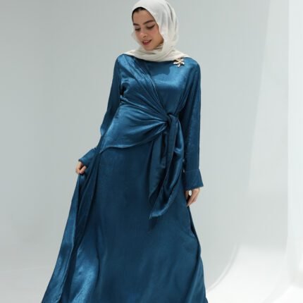 Modest Afternoon Petrolium Dress for Hijab Women with accesories