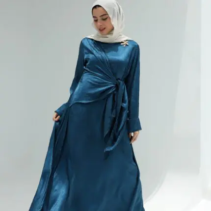Modest Afternoon Petrolium Dress for Hijab Women with accesories